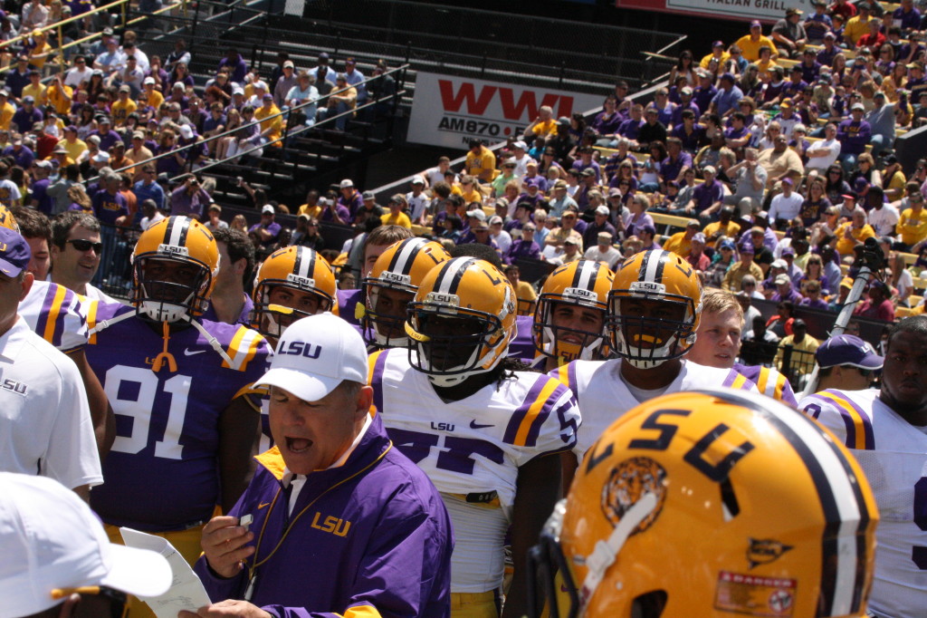 Les Miles getting the team ready.