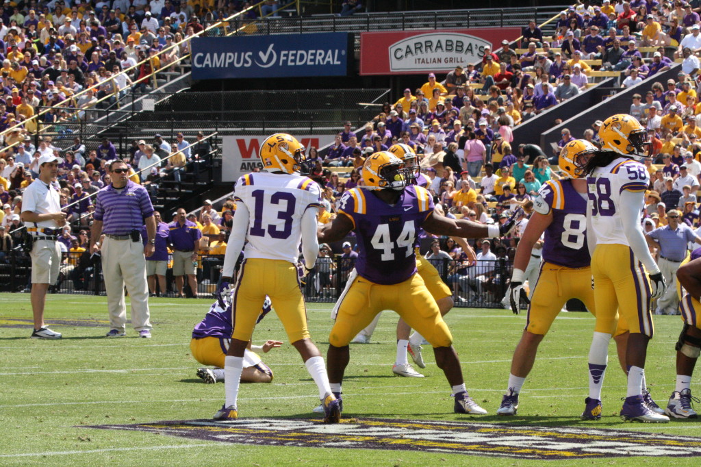The purple team had to settle for a field goal, but the ball sailed left as the players look