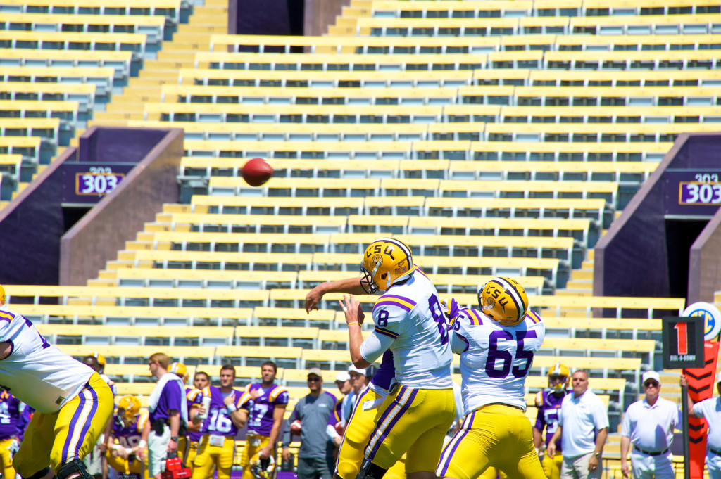 Qb Mettenberger throwing the ball down the field.
