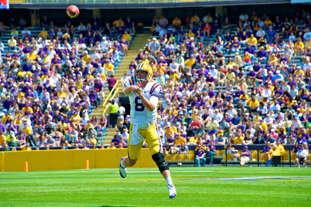 rQb Mettenberger on the run.
