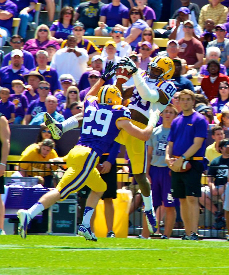 Landry makes a good catch, and hangs on to the ball.