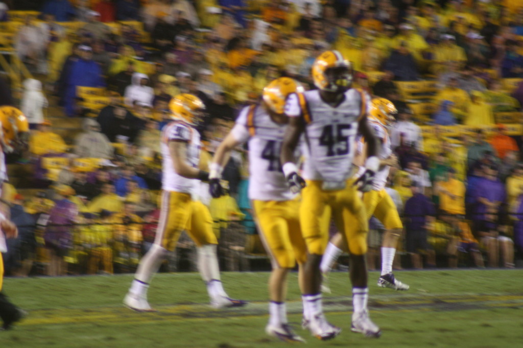 Deion Jones flying high after Seth( Spicoli) Fruge pends Auburn.