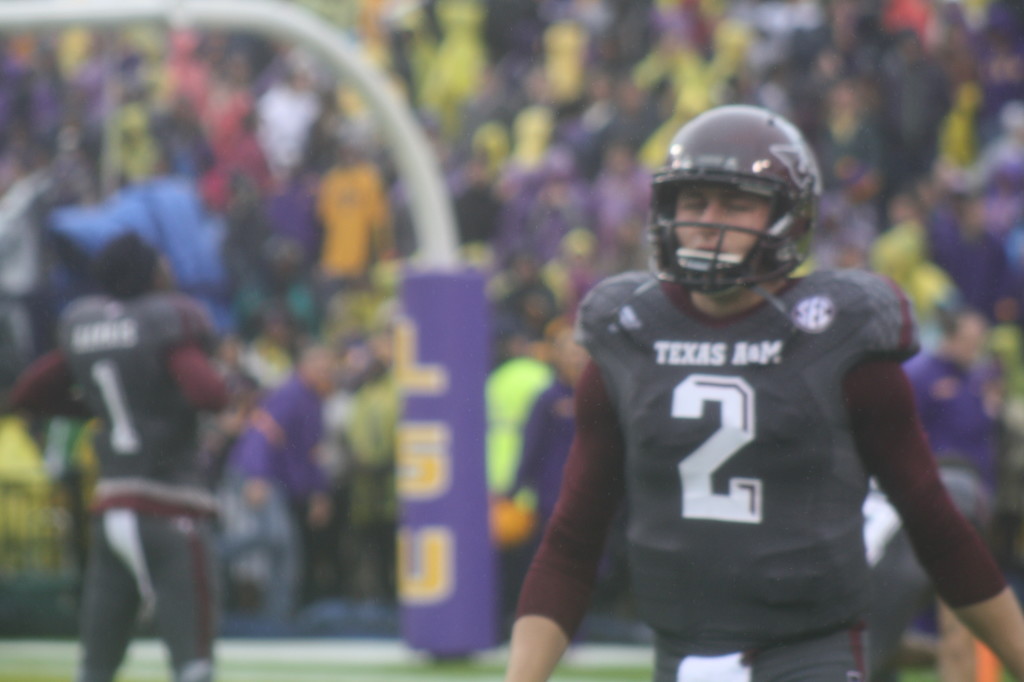 Here come Johnny Football.