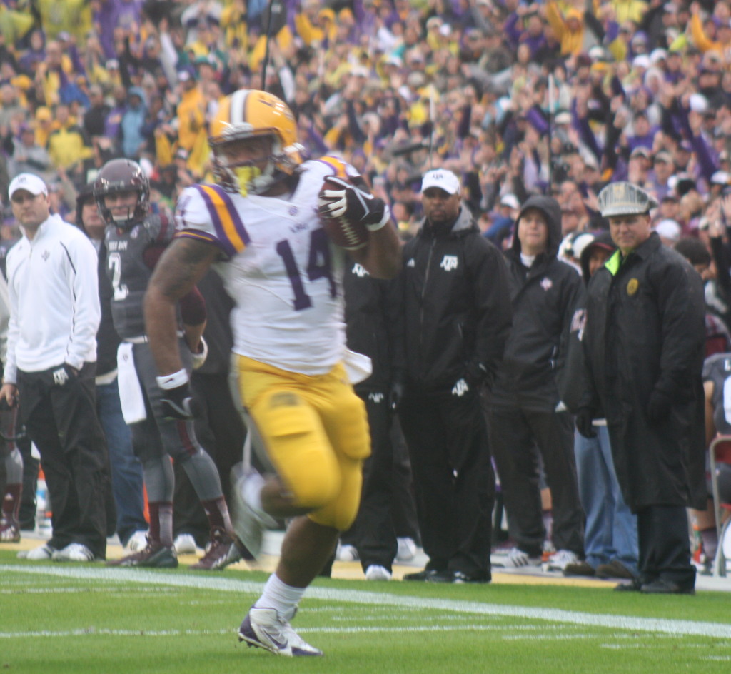 LSU Magee big day against the Aggies, 1 td, and 149 yrds rushing.