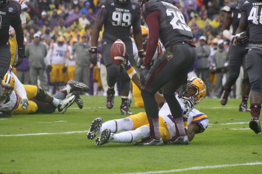 no.3 Beckham,Jr makes a big catch, and always shows the ref the ball.....