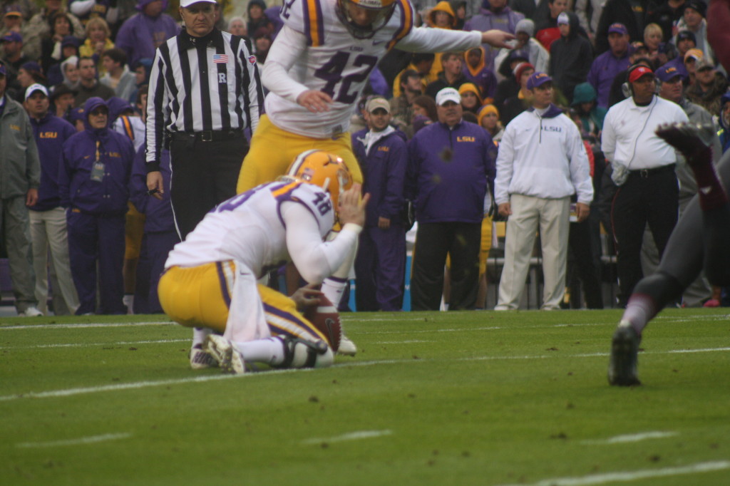 PK Colby Delahoussaye gets the kick thru the uprights.
