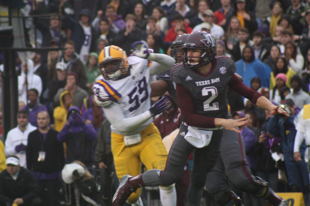 QB Johnny Football lets one fly.