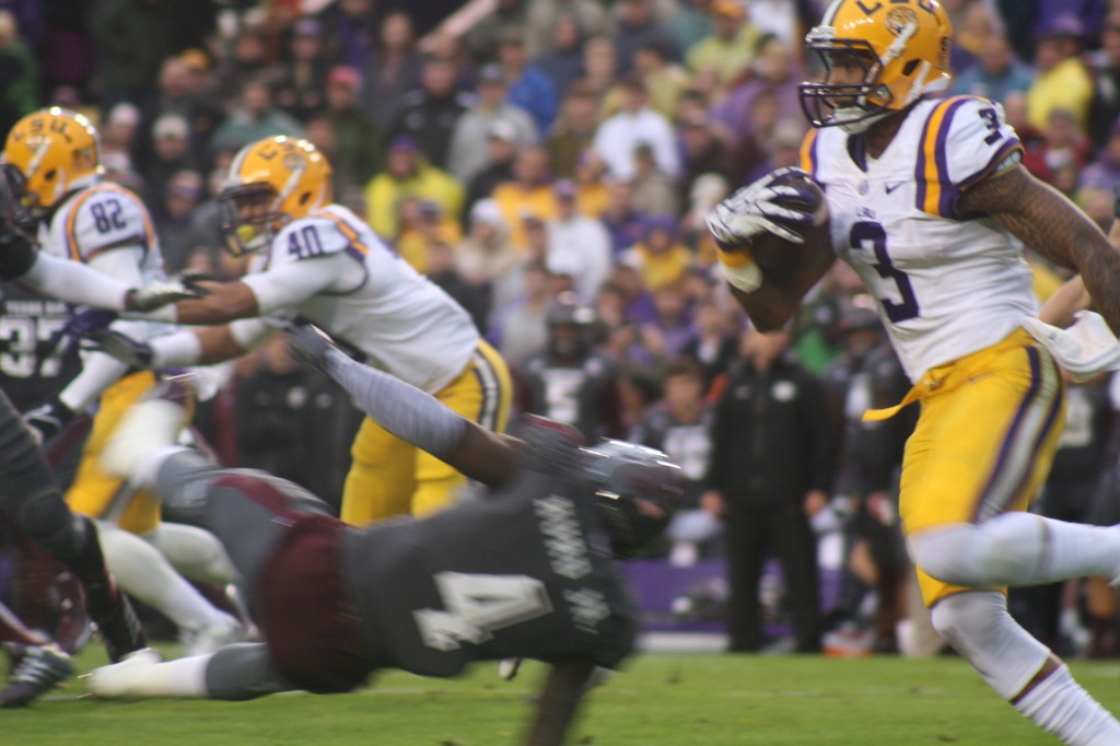 no.3 Beckham,Jr returns a punt