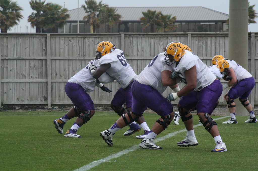 The linemen shuffling around