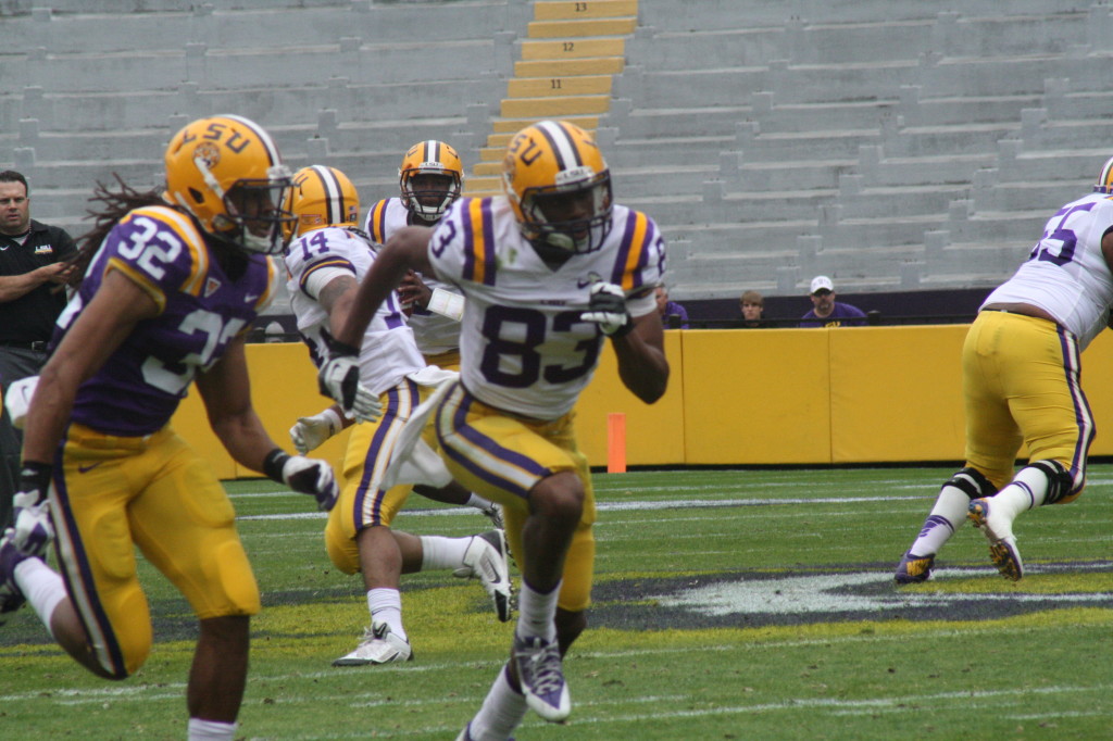 Wr 83 Travin Dural off to the races.