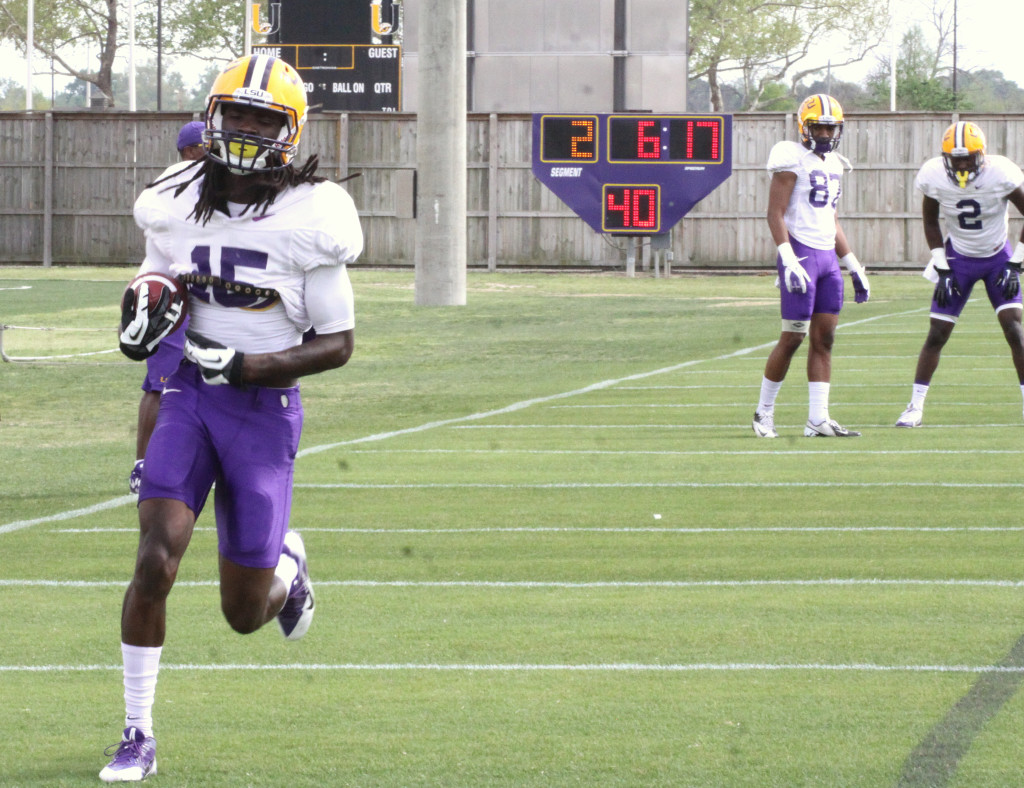 Wr Quantavius runs up the field.