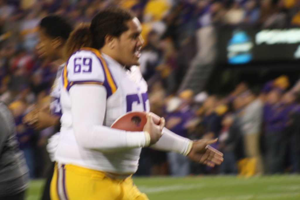 Here comes hoko Fanaika running out for Senior Day to meet his family.