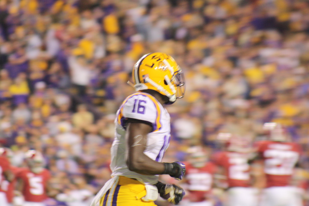 LSU cb White running across the field. 