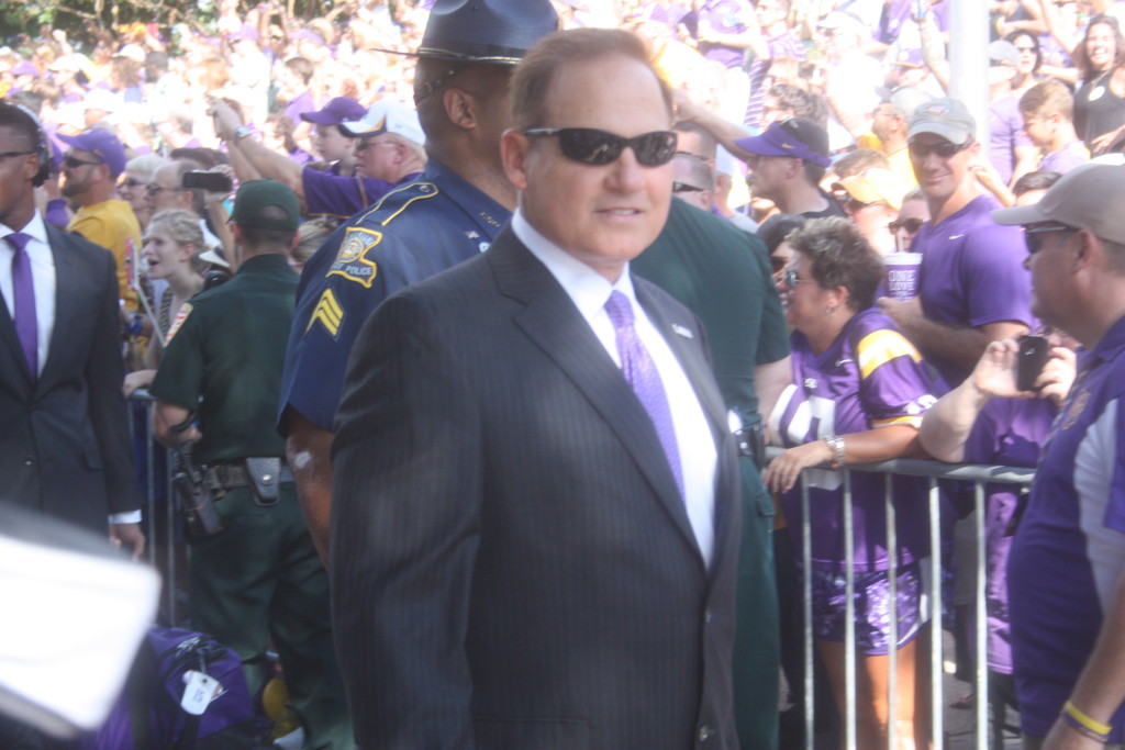 LSU Coach Les Miles