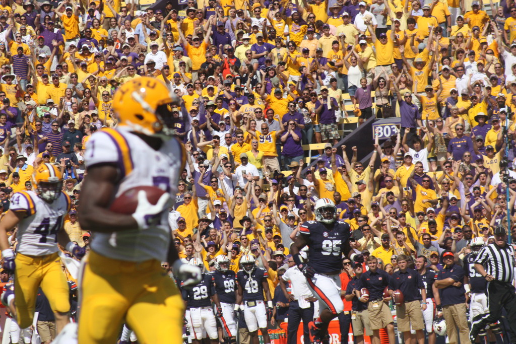 Here comes Fournette. 