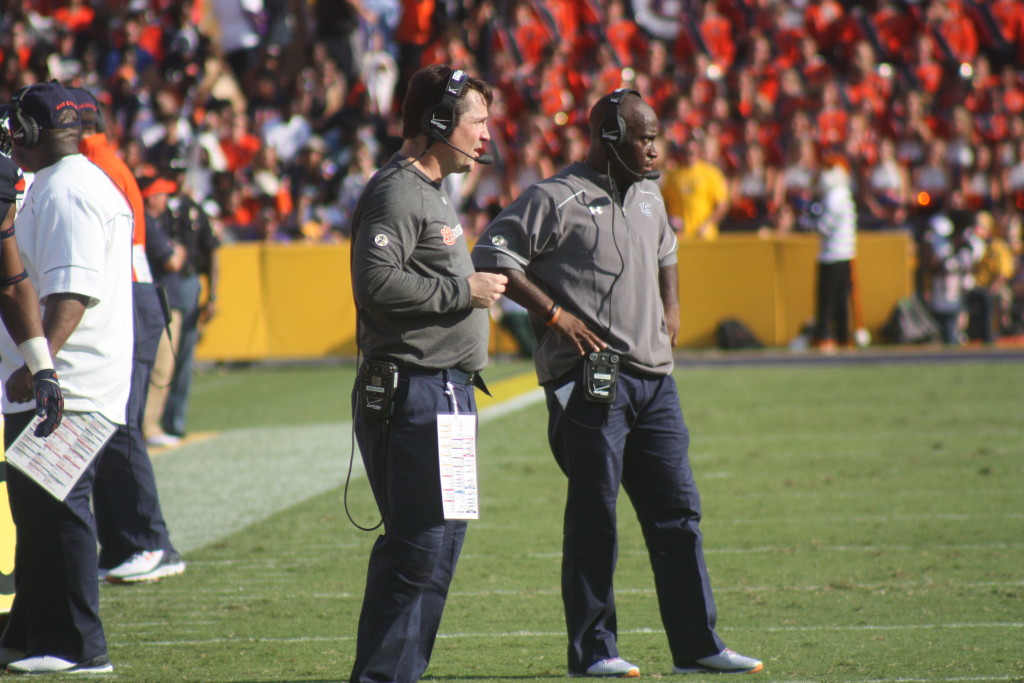Auburn Muschamp looks on as LSU recoversfumble.