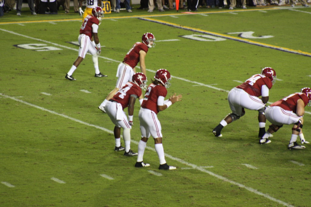 Bama Jalen Hurts getting ready for the snap