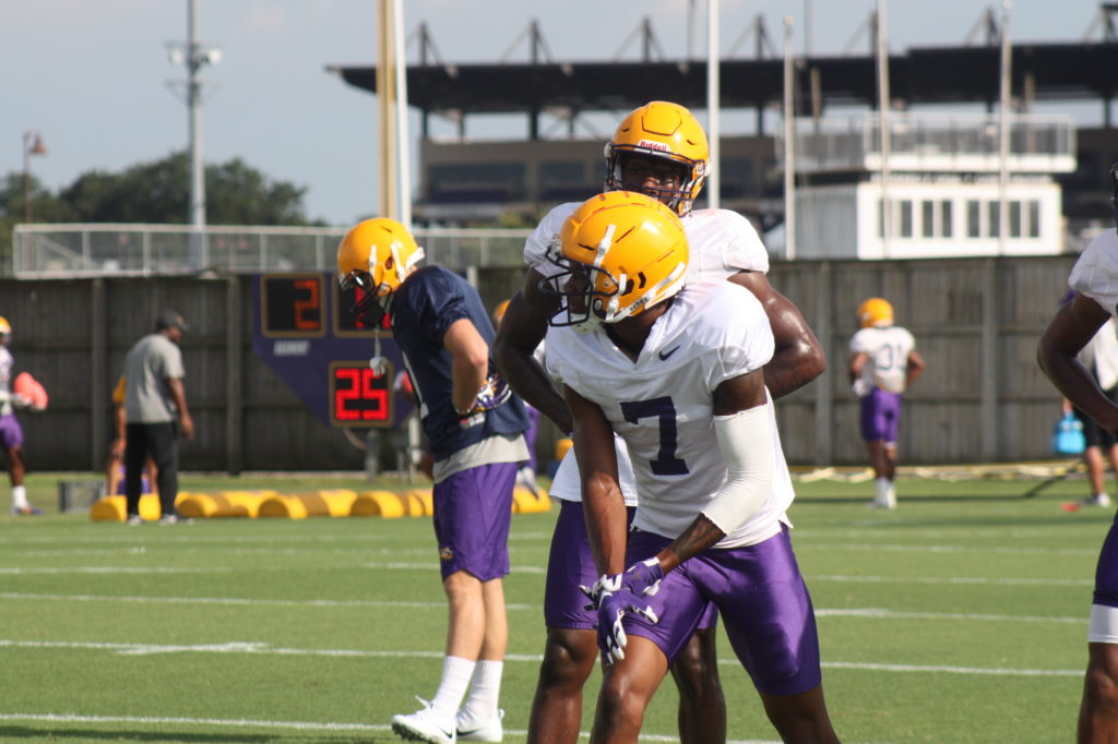 LSU wr DJ Chalk set to run a route.